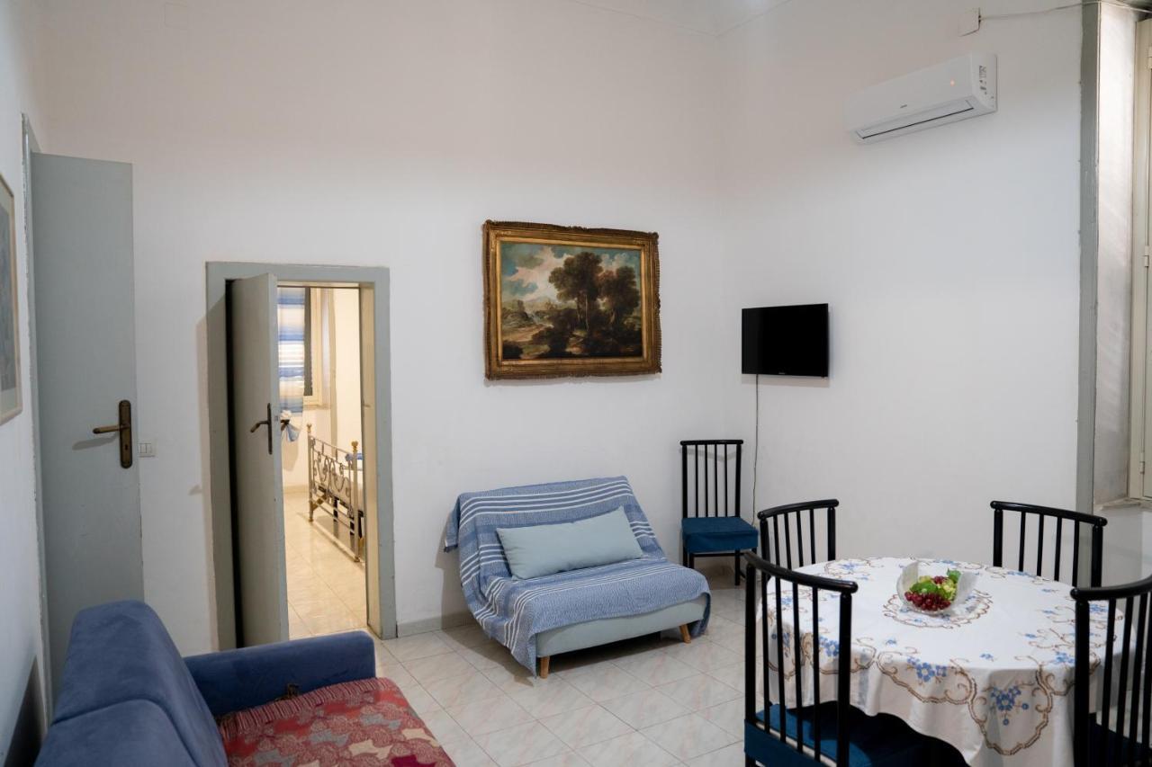 Azzurra Apartman Solarino Kültér fotó